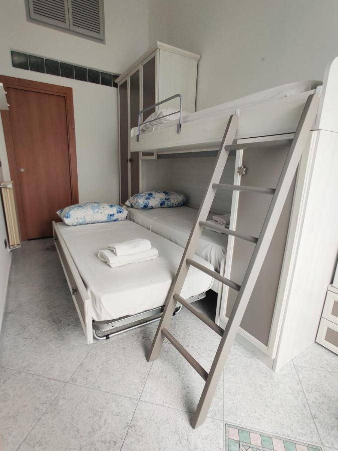 Casa Vacanze Da Serena Lacco Ameno  Exterior foto